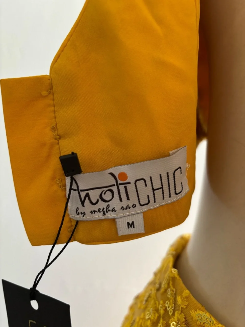 AhoiCHIC Yellow Embroidered Dress - M - Picture 10 of 16